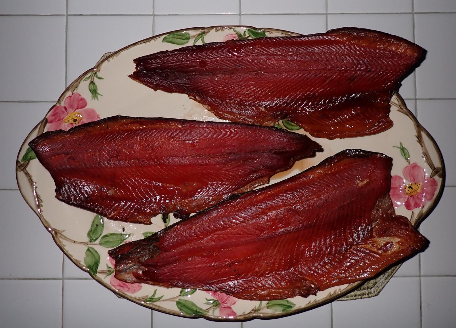 Wal-Mart had beautiful bright red steelhead fillets for sale and they were the best I have tasteed in a long while mahogany smoked 11/29/2021.