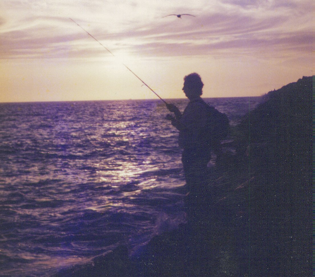 darrylbreakwallsunset.jpg