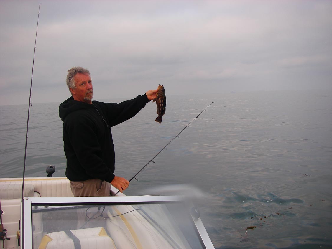 Breakwall Darryl with his, like, 10th calico of the day off the Federal Breakwall 6/17/2009