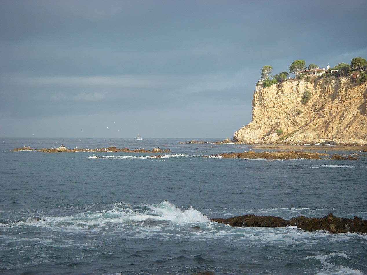Commercial boat plying the waters off Palos Verdes 11/20/2013 