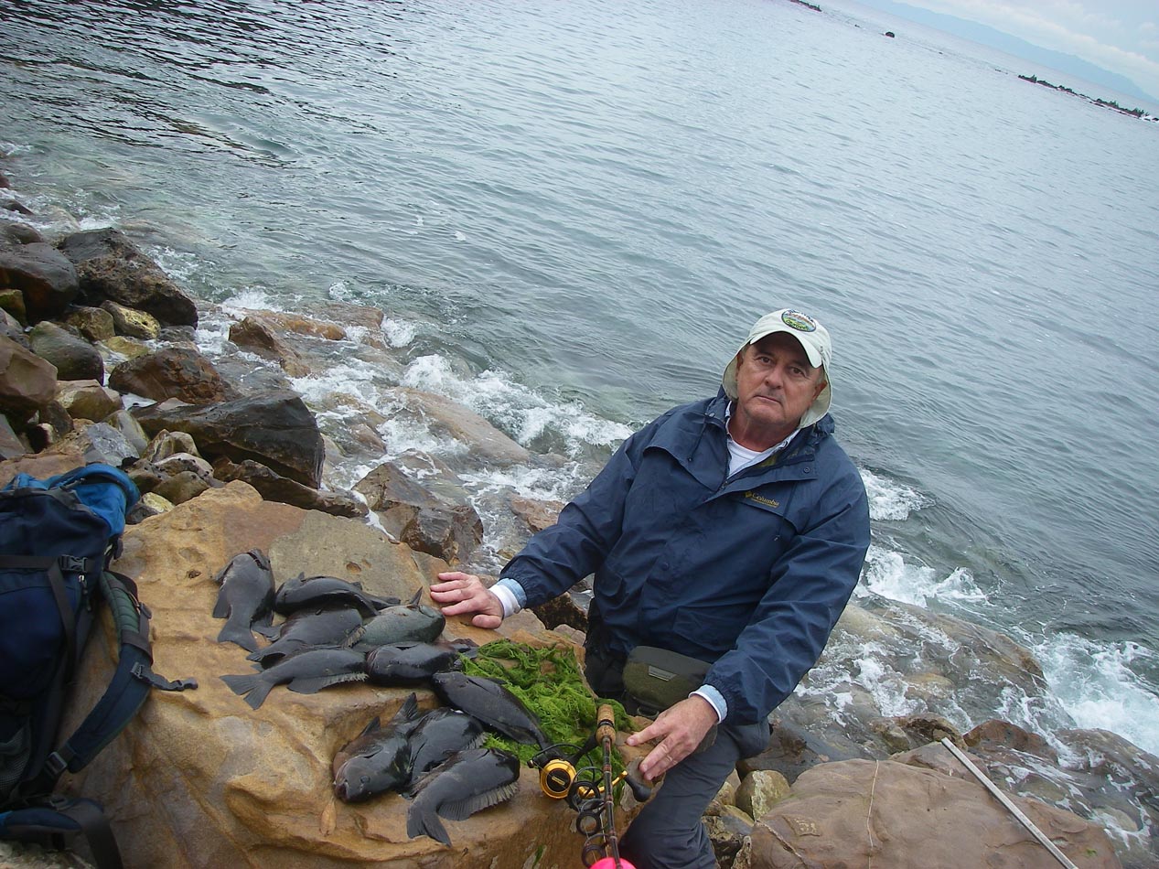 Mike Dufish with a limit of opaleye from Christmas Tree Cove, Palos Verdes 1/5/2019 