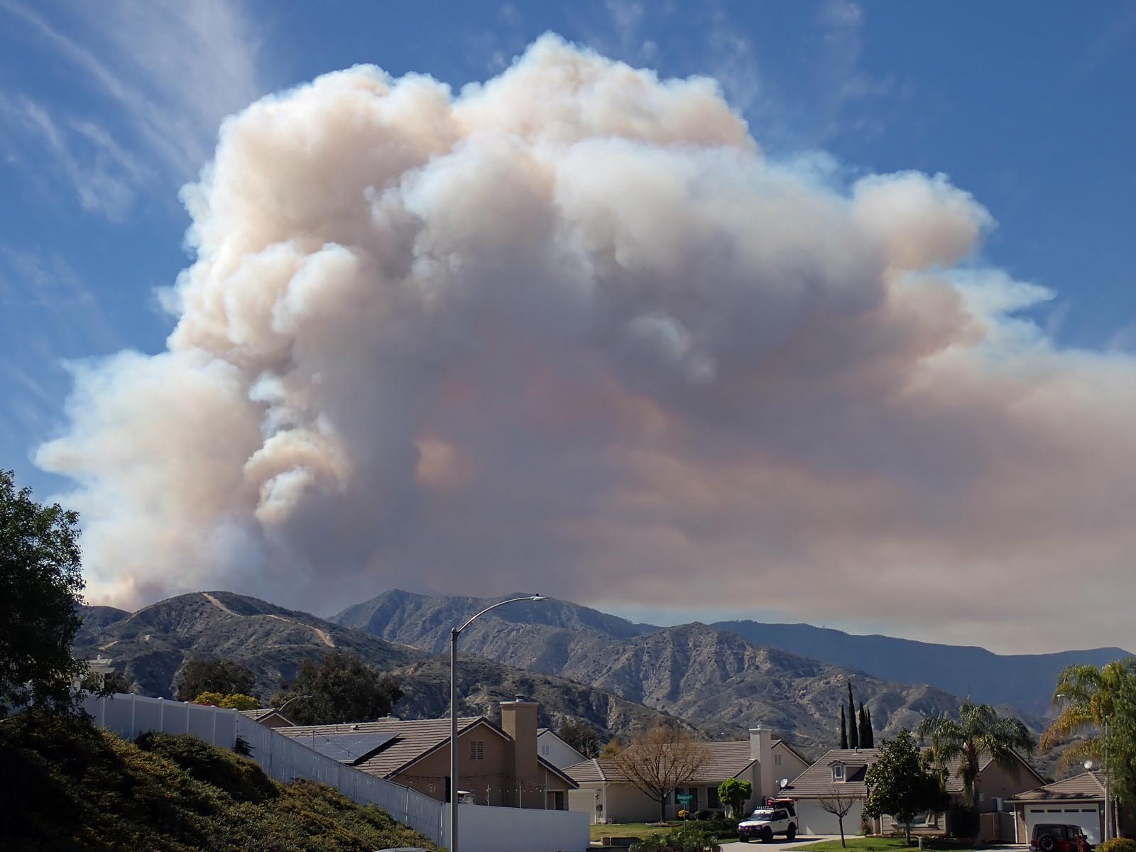 Jim Fire as seen from my street.  Went out after making its way to the 2018 burm zone3/2/2020