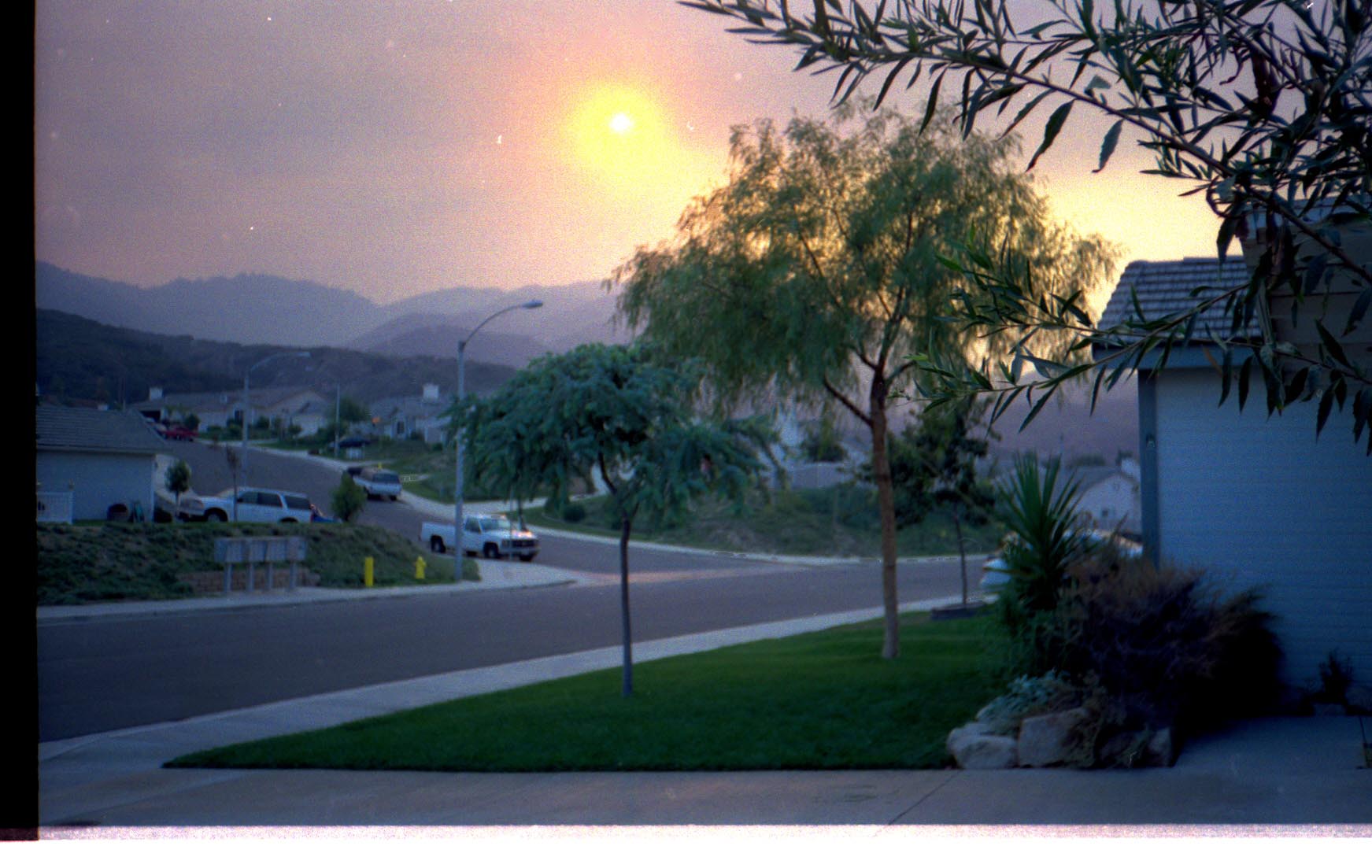 Smoky skies at home, 10/2003