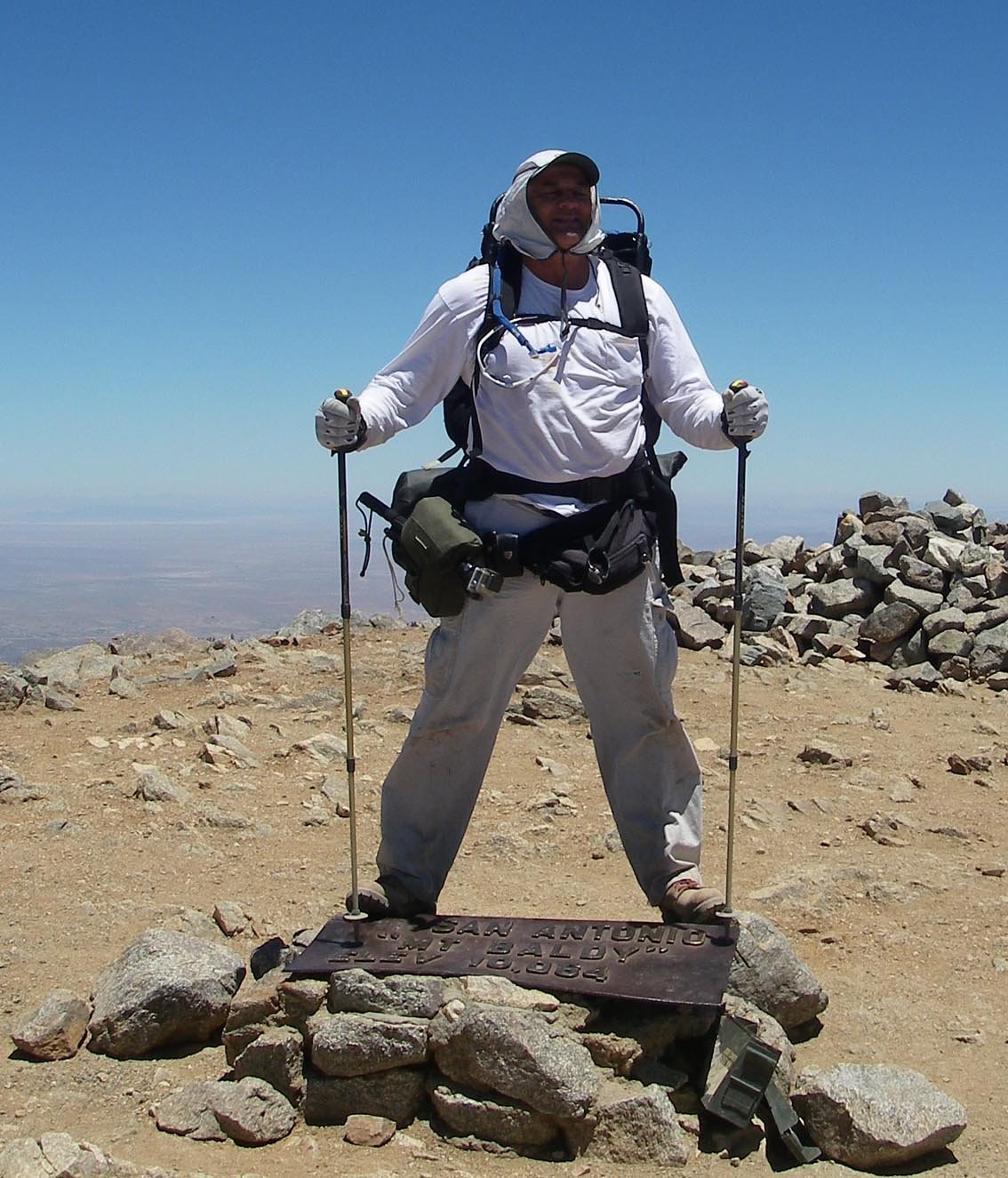 Last conditioning hike to summit of Mt. Baldy before next week's 6-night backpack 7/4/2016