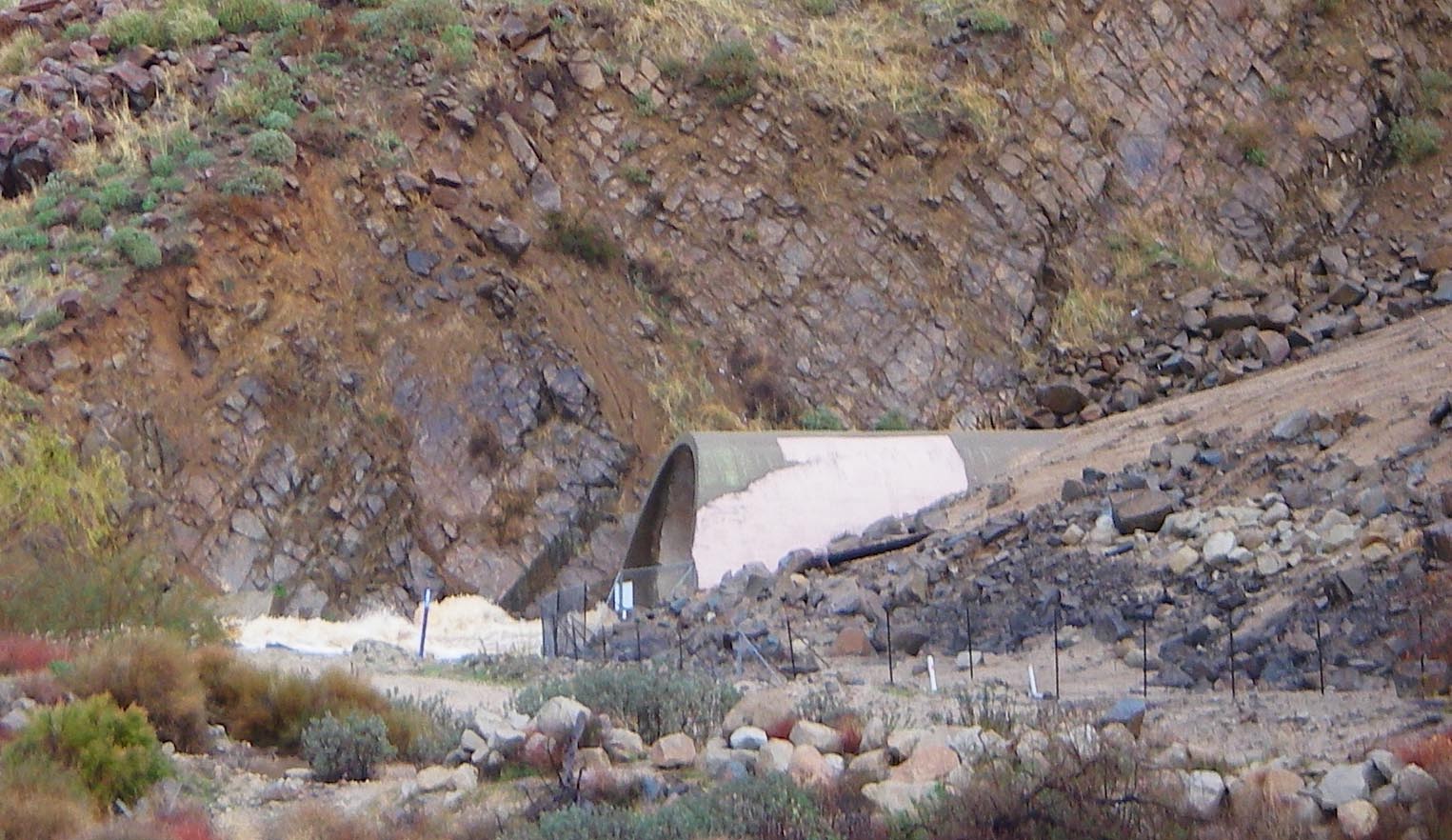 Outlet from Lee Lake Dam (Corona Lake) spewing storm water 1/22/2010