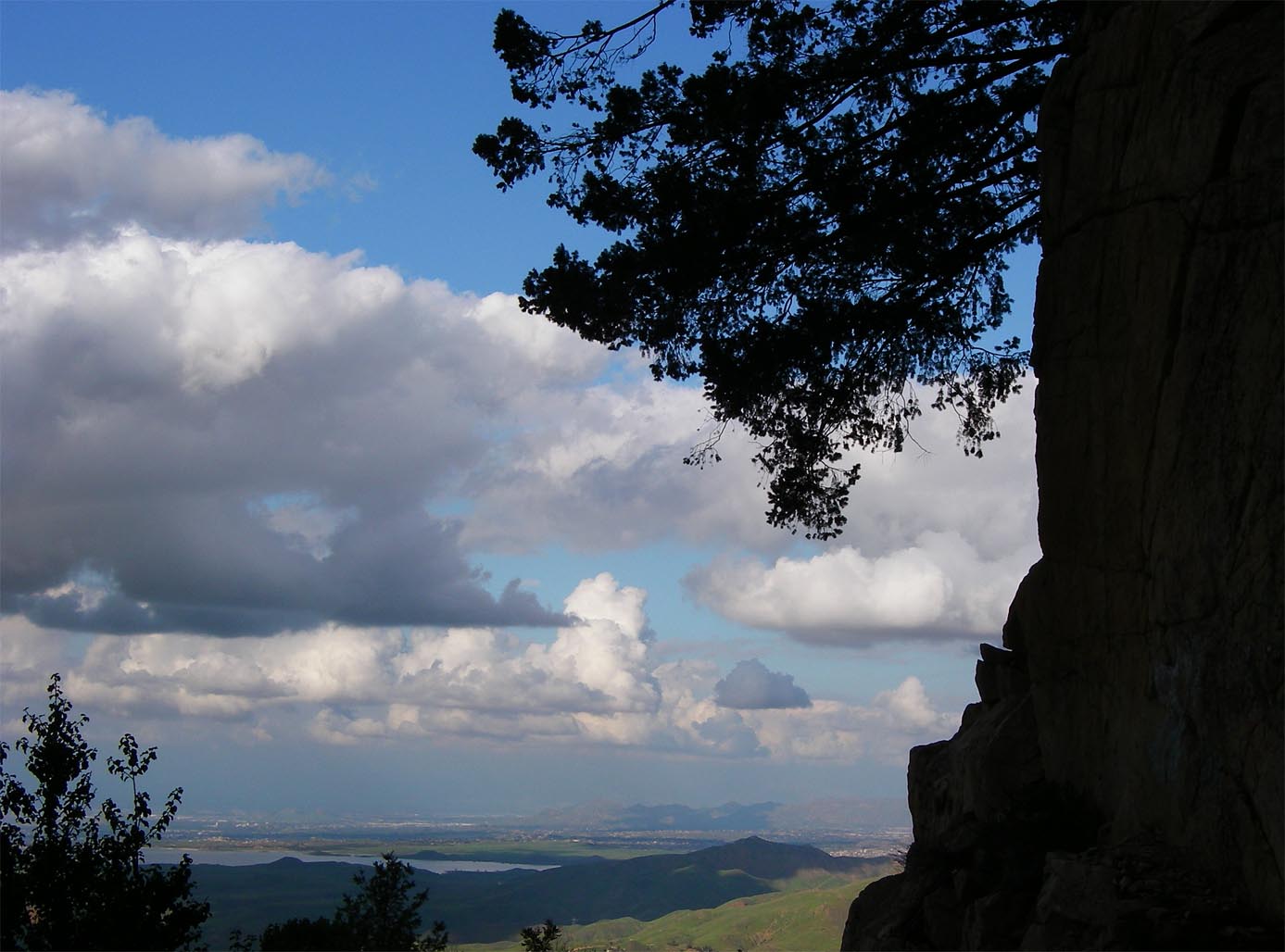 Looking N-E from Indian Truck Trail at Lake Matthews 3/3/2010