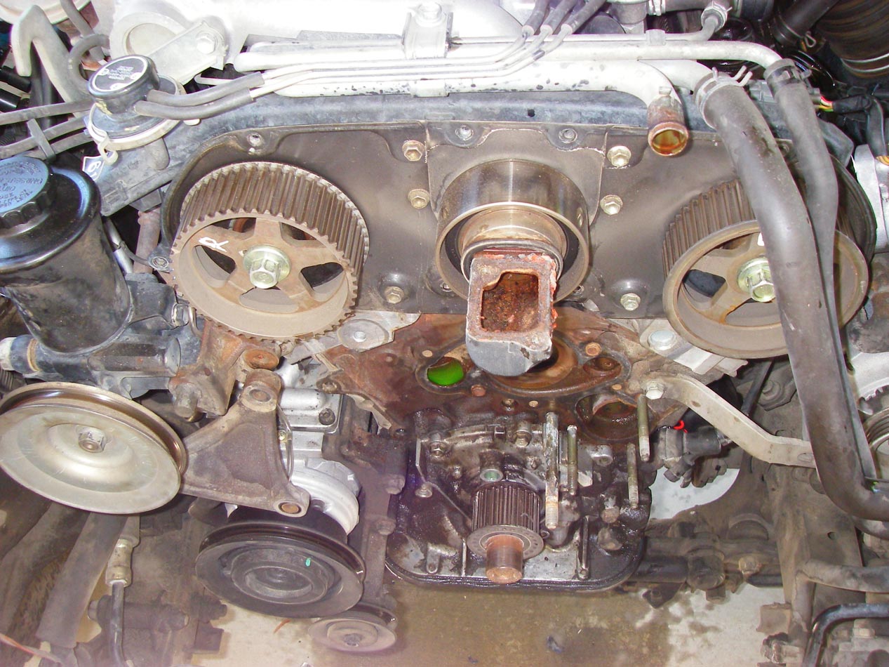 VZE 3.0 engine ready to bolt on new parts and timing belt 6/8/2010.