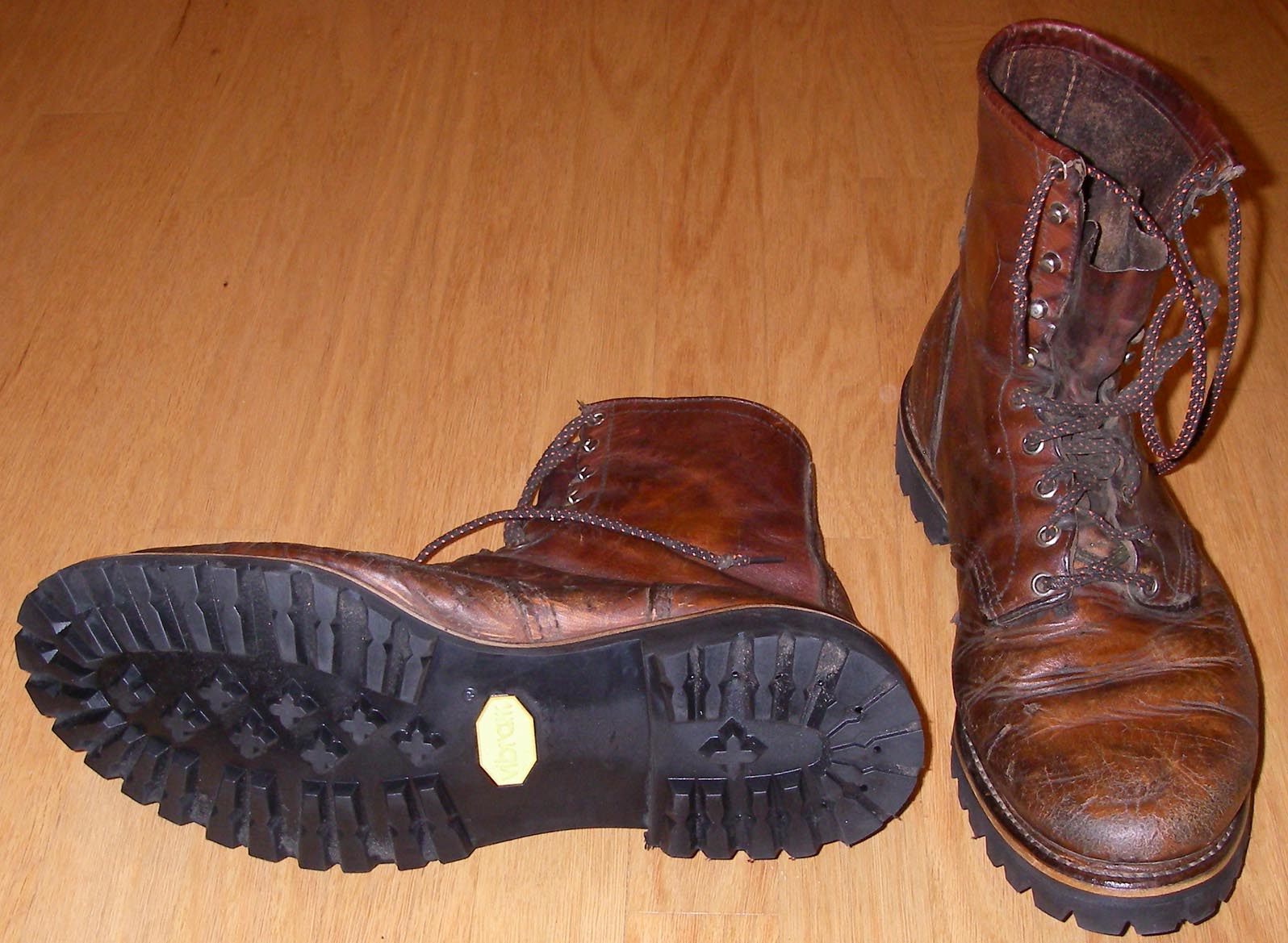 My perfectly broken-in Red Wing Irish Setters re-soled with Vibram Montagna at Culver Shoe Repair, Irvine, for $75 1/28/2013