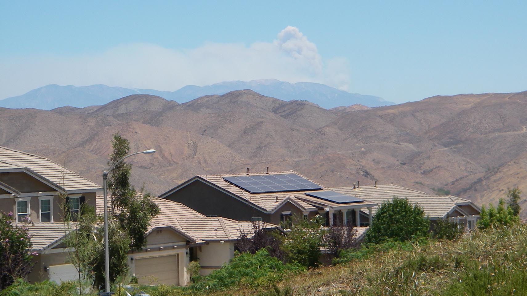 Smoke from the Lake Fire in the San Bernardino Mountains as seen from my 'hood 6/26/2015