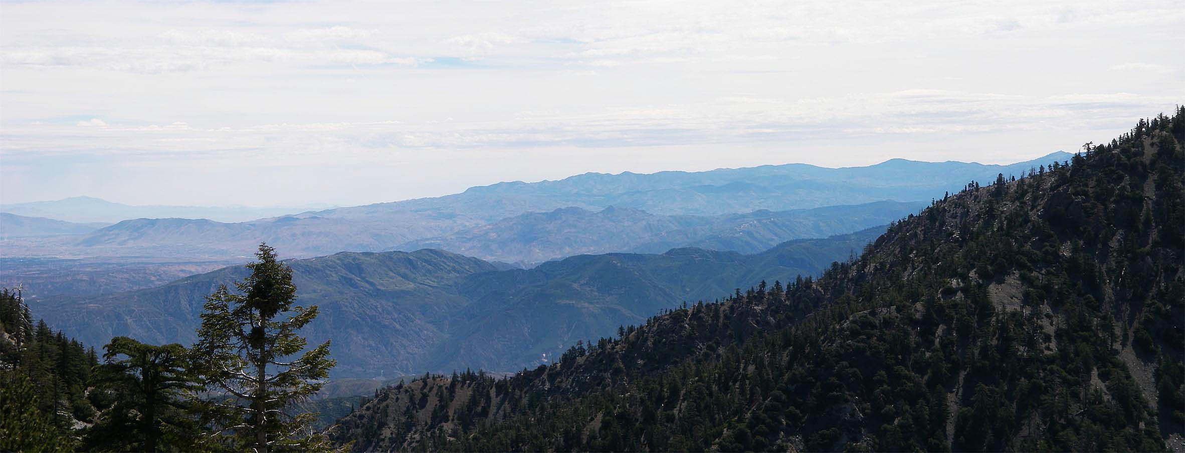 Looking east to Hesperia from Icehouse Saddle in the San Gabriel Mountains 6/29/2019