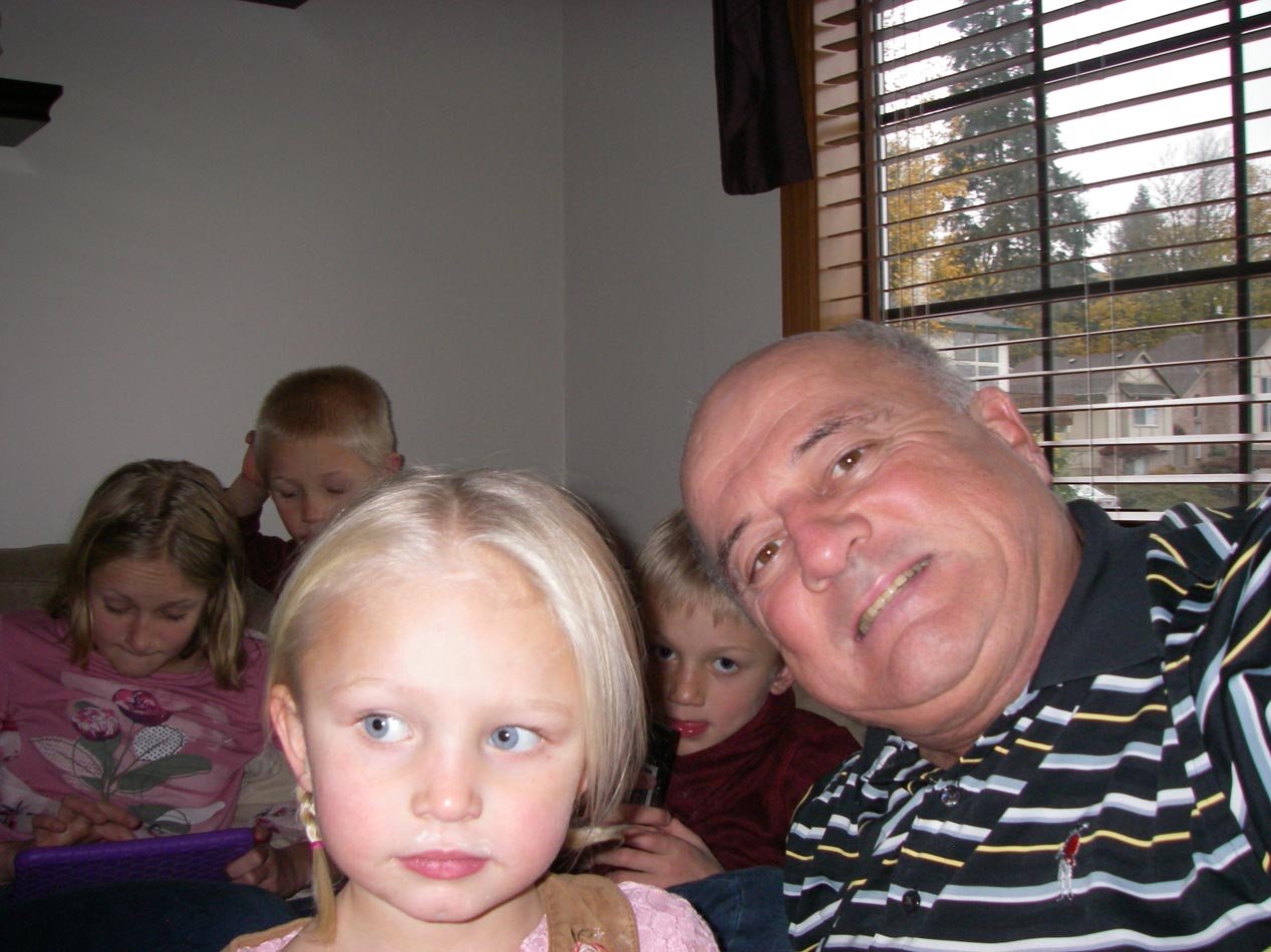 Hanging out with my sisters grandkids at her house in Portland OR for Thanksgiving 11/22/2018
